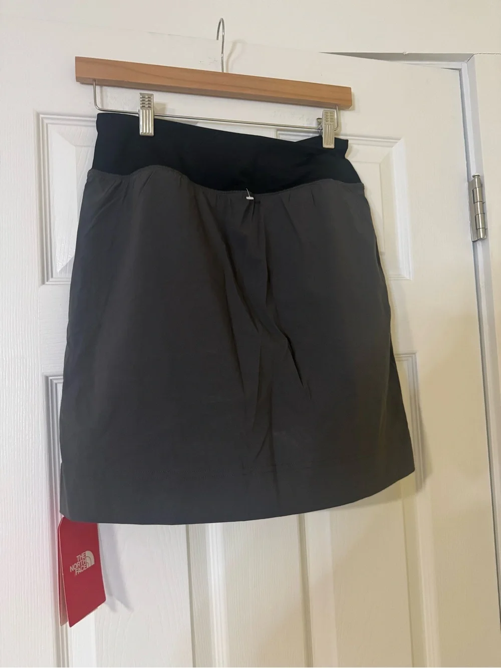 NWT The North Face Women’s Arise Align Skort in Asphalt Grey Size Small 🎾🏓